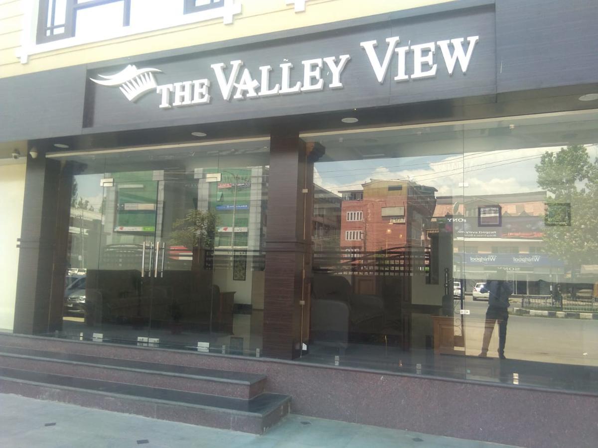 Hotel The Valley View Kashmir Srīnagar Extérieur photo