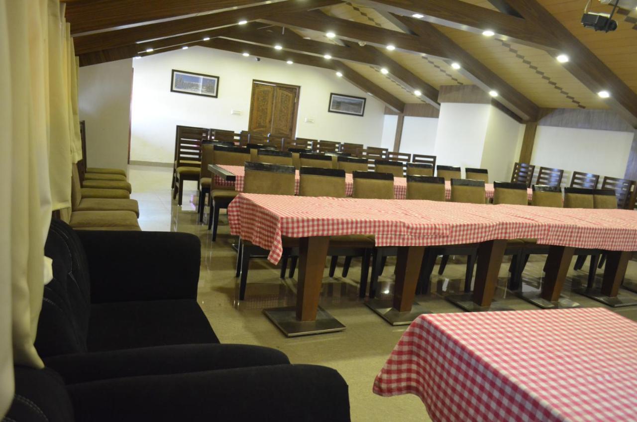 Hotel The Valley View Kashmir Srīnagar Extérieur photo